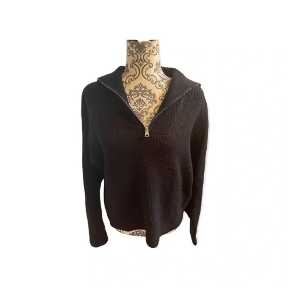 Black Zip Up Sweater - Picture 1 of 2